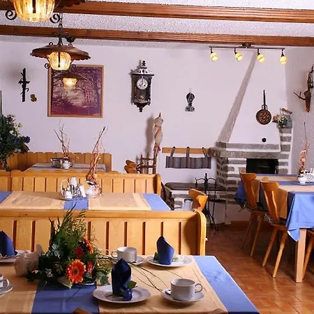 Jakob Im Bayerischen Wald 3* Lalling